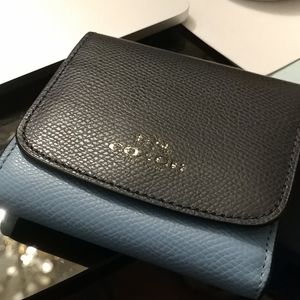 Coach good condition leather wallet